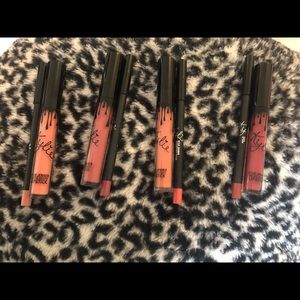BOGO🦋4 KYLIE LIP KIT SETS🦋